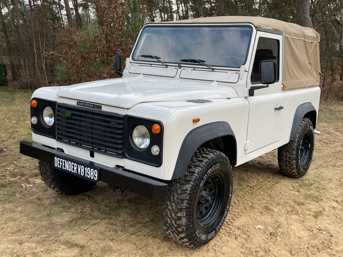 1989 Land Rover Defender | Classic Driver Market