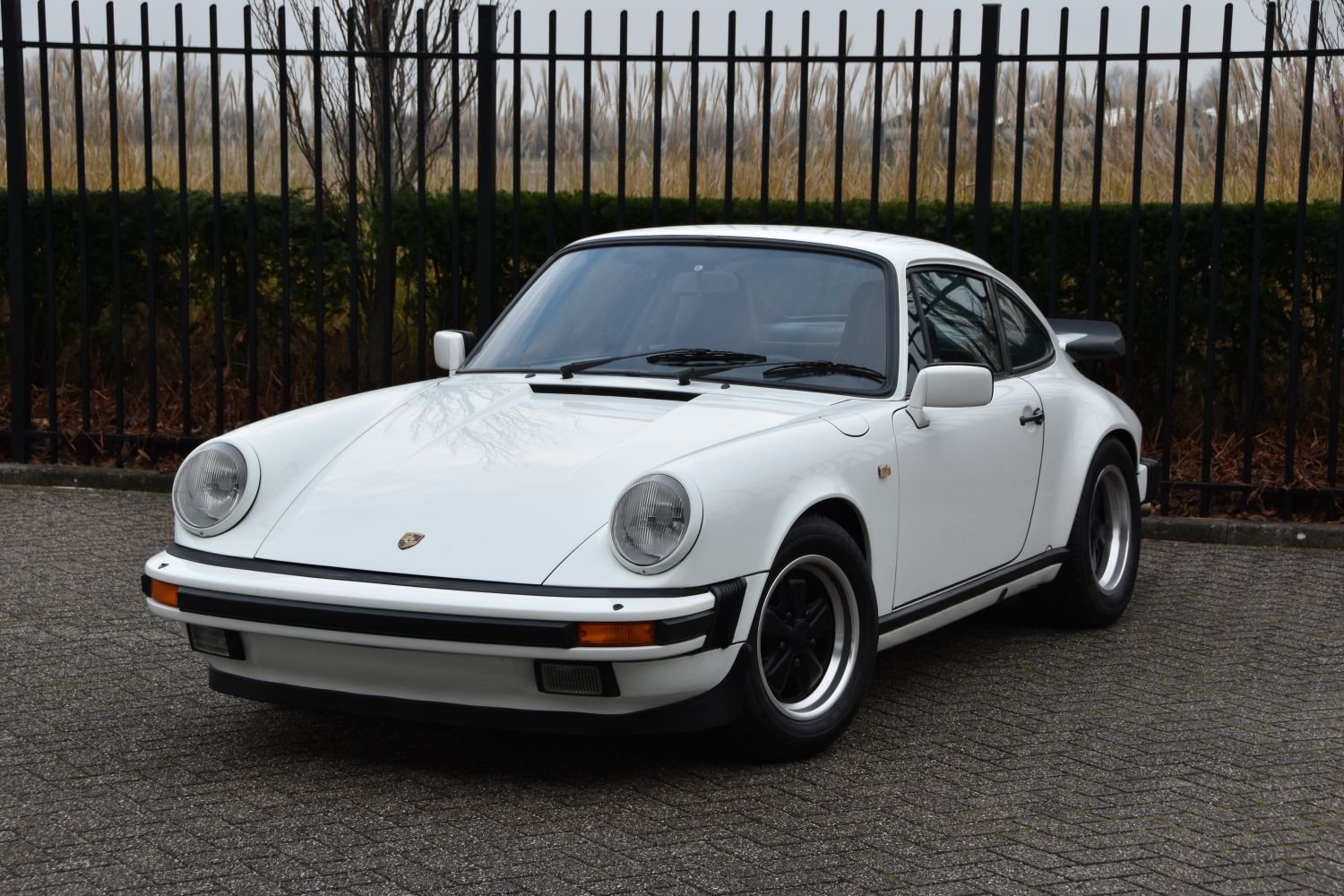 1985 Porsche 911 