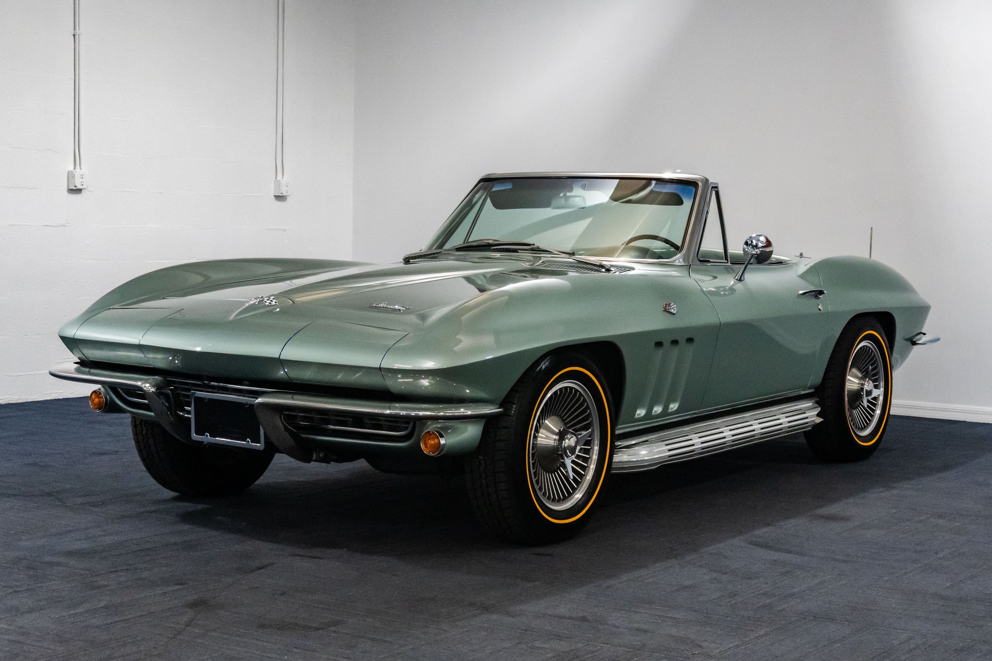 1966 Chevrolet Corvette - Sting Ray Convertible | Classic Driver Market