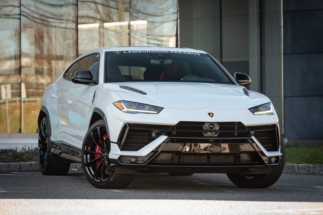 2023 Lamborghini Urus | Classic Driver Market