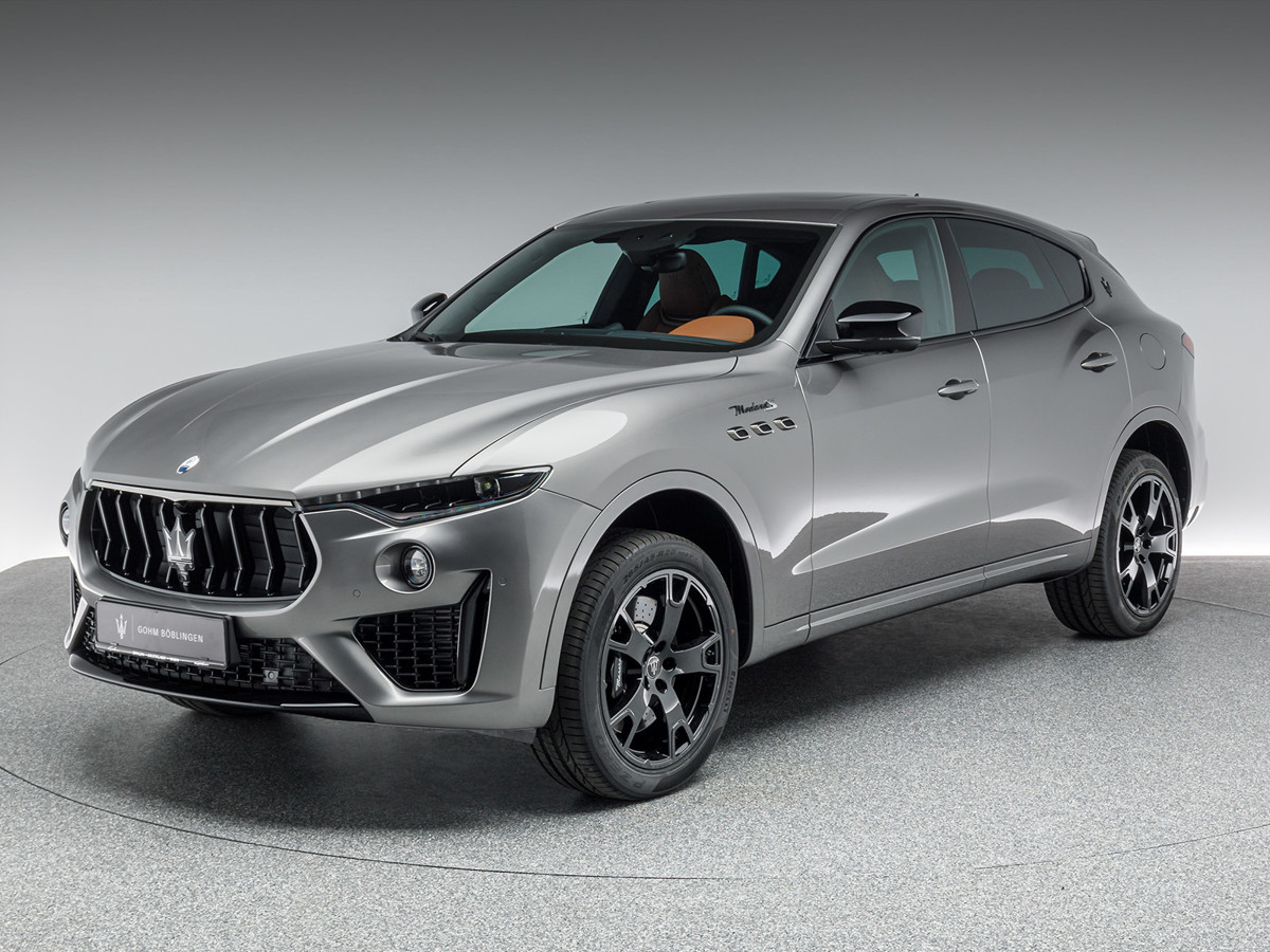 2022 Maserati Levante - Modena S PANORAMADACH | Classic Driver Market