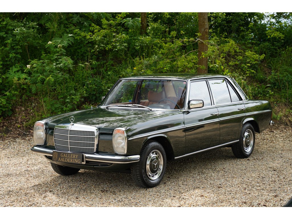 Mercedes 230