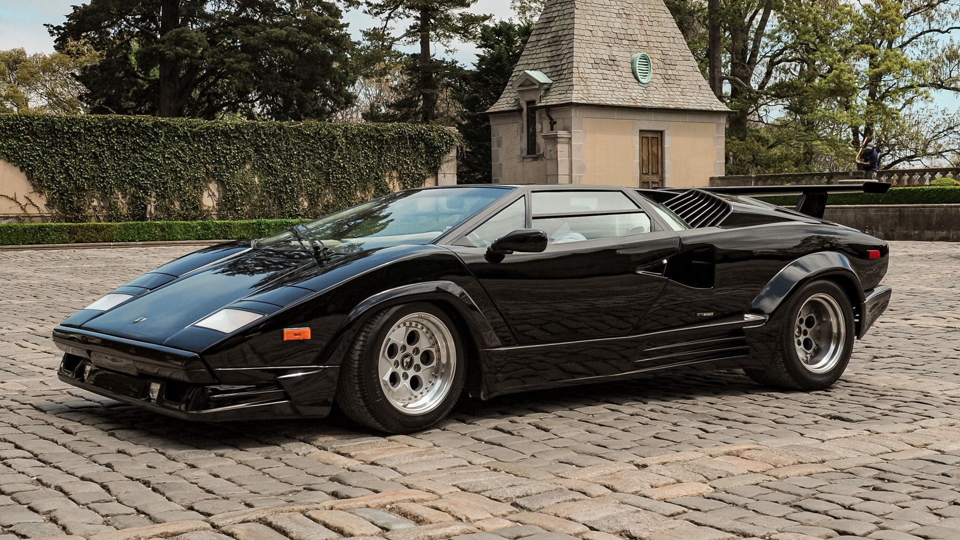 1989 Lamborghini Countach - 25th Anniversary | Classic Driver Market