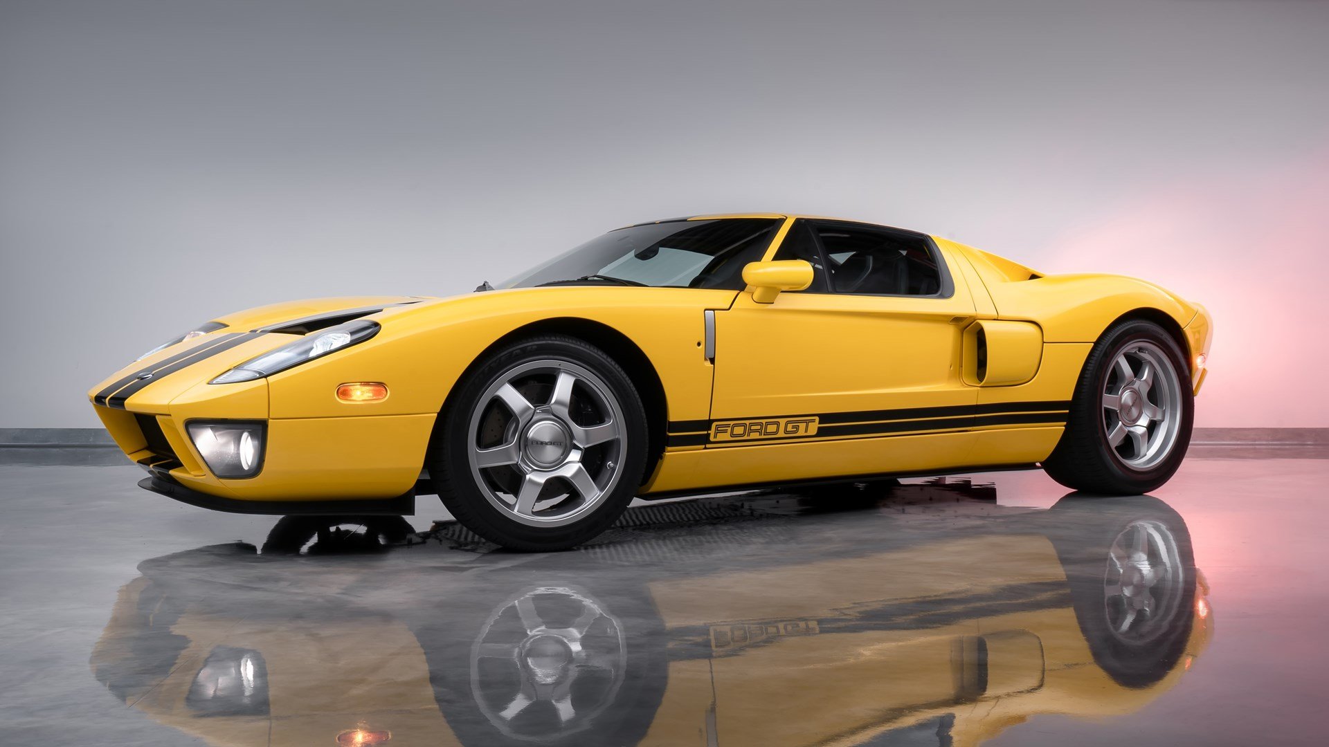 2005 Ford GT | Classic Driver Market