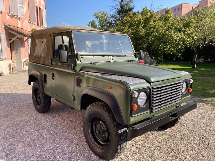 1998 Land Rover Defender | Classic Driver Market