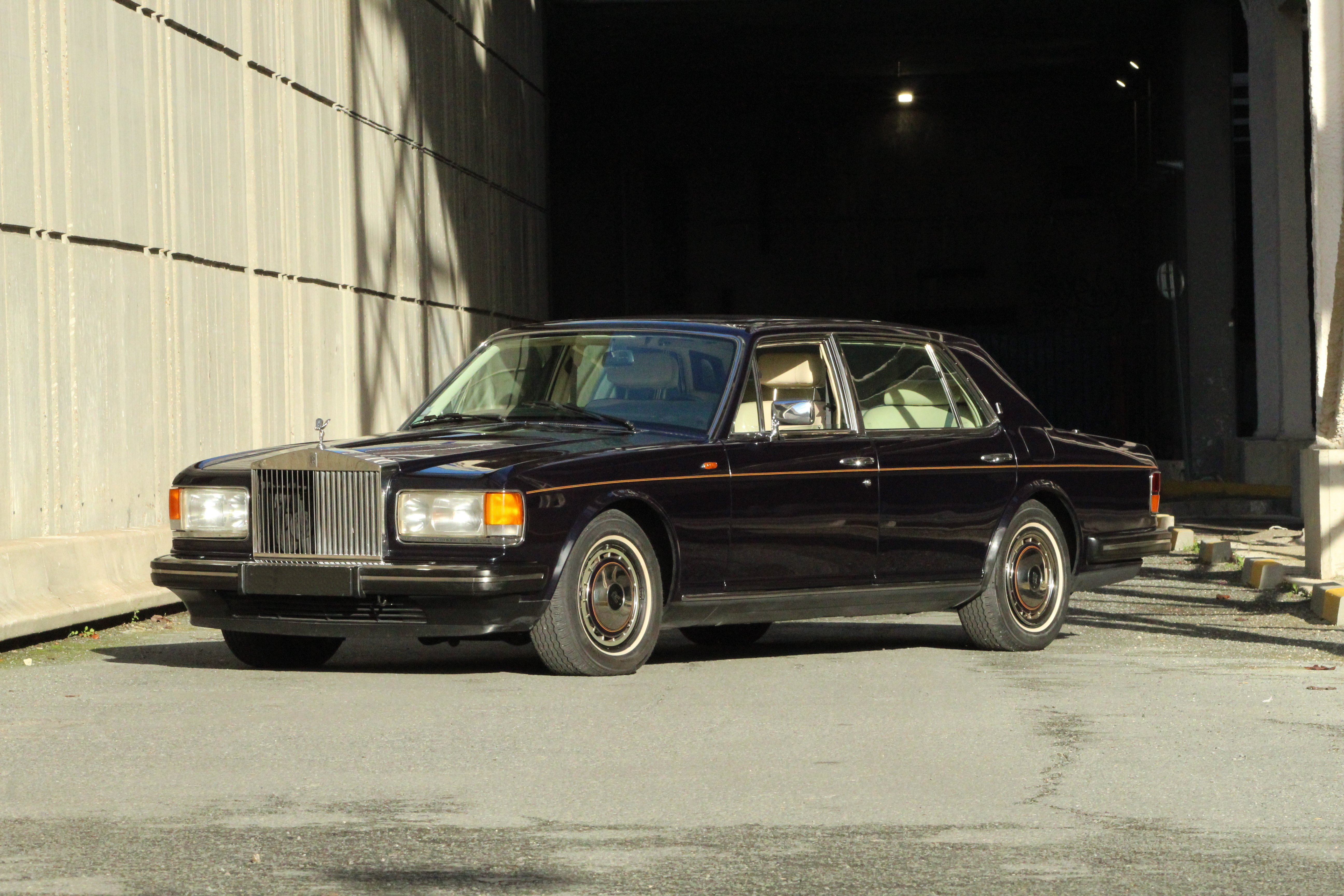 For Sale RollsRoyce Silver Spur 1988 offered for 22185