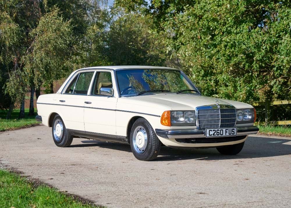 1985 Mercedes-Benz E-Class | Classic Driver Market