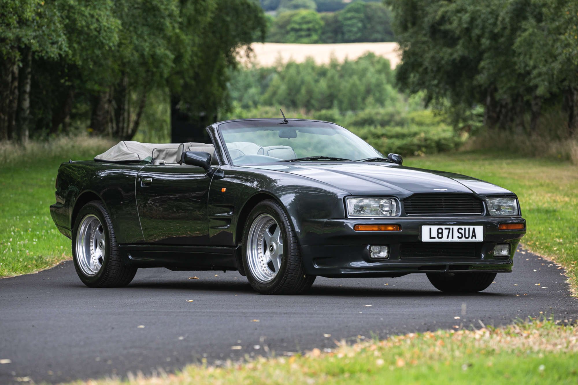 1994 Aston Martin Virage | Classic Driver Market