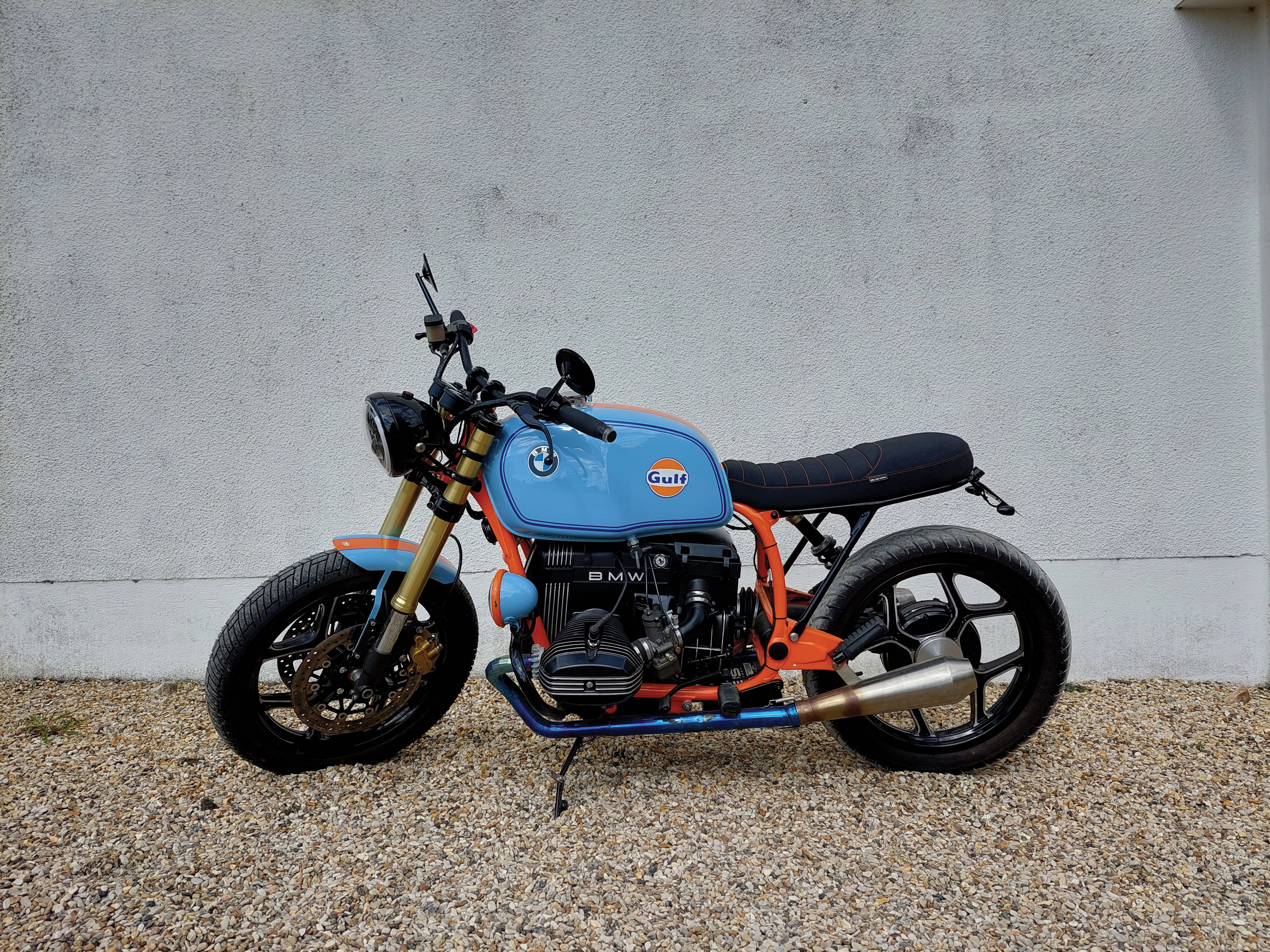 1989 BMW Motorcycles R80RT - Cafe Racer