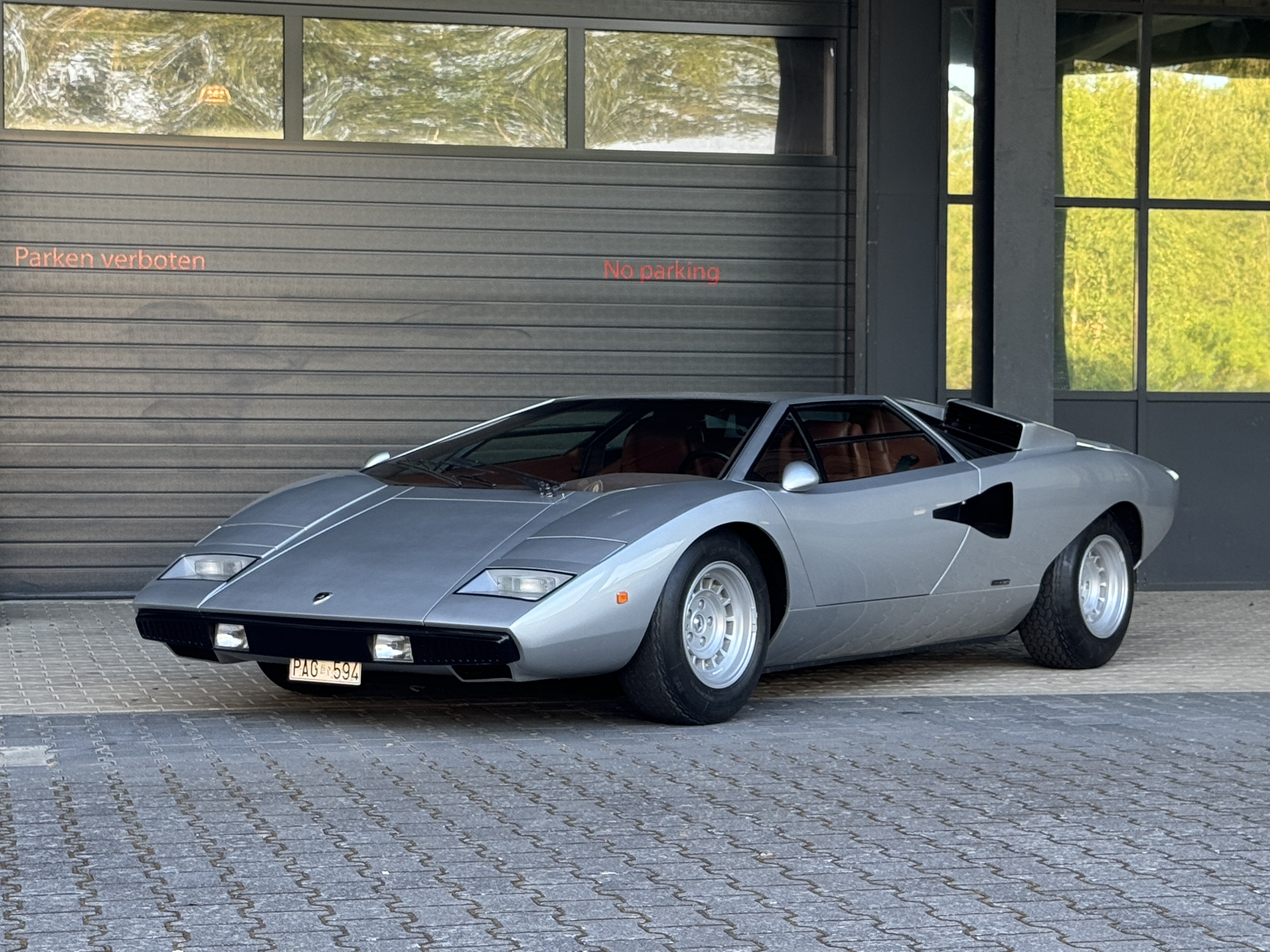 Vintage Rare 1983 LAMBORGHINI COUNTACH high quality BLACK