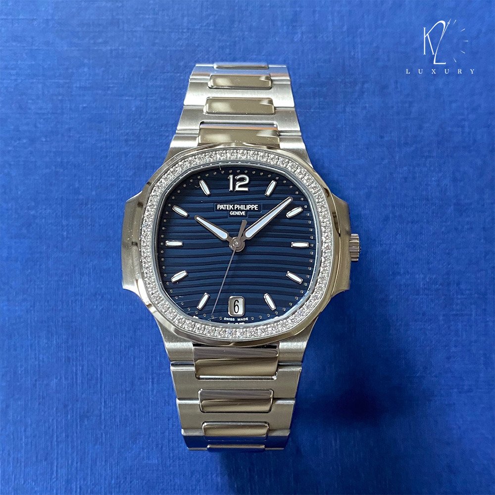 Patek Philippe  Ladies' Nautilus Blue Dial Stainless Steel 7118/1A-001