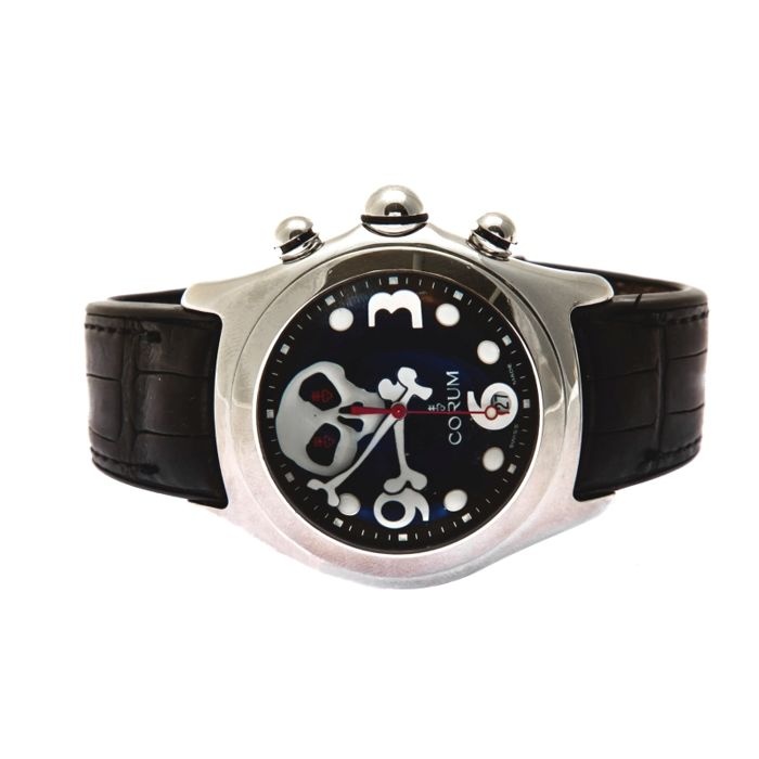 Corum jolly roger hot sale