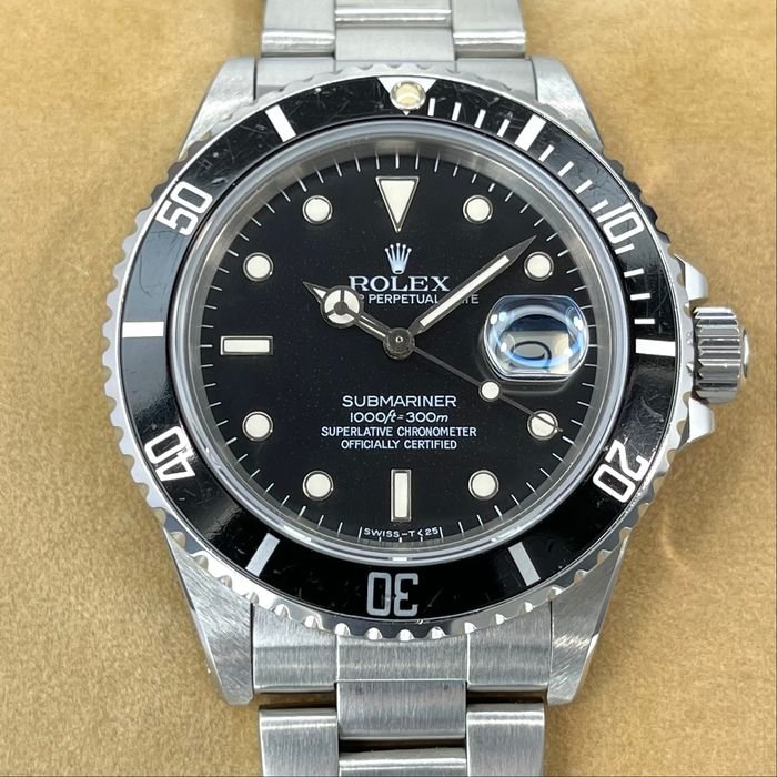 Rolex - Submariner Date - 16800 - Men - 1986 | Classic Driver Market